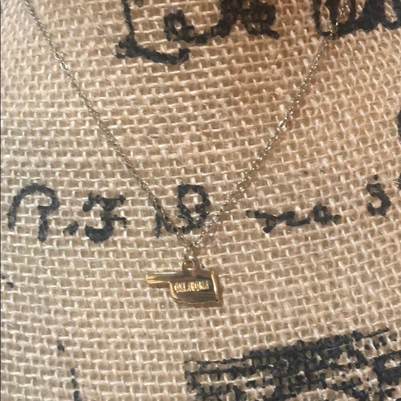 Gold plated Oklahoma Necklace - Picture 2 of 4